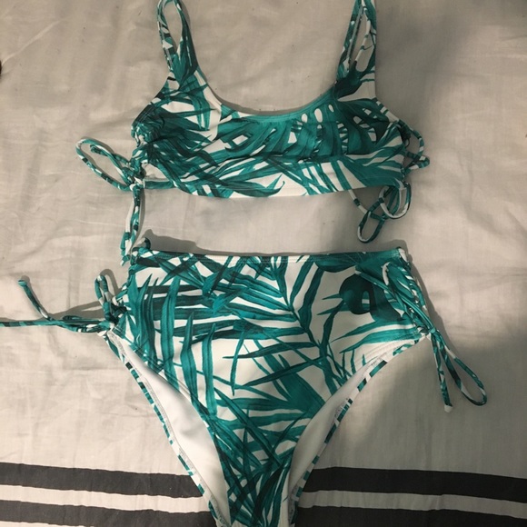 La Hearts Other - LA hearts bikini